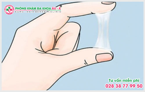 Huyết trắng có màu vàng đục, có mùi hôi là do đâu?