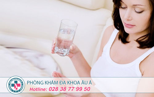 Ngứa vùng kín ở nữ giới: Nguyên nhân và cách điều trị